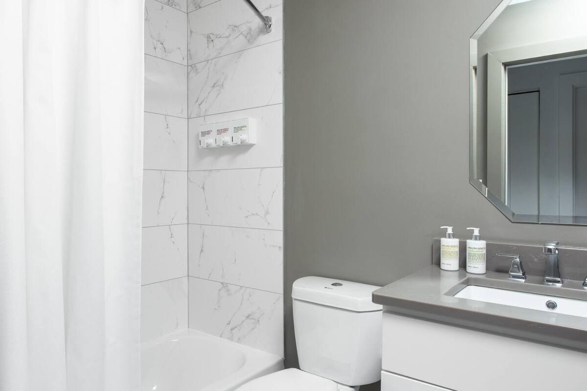Abode Pittsburgh - Downtown Convention Center Apartment ภายนอก รูปภาพ