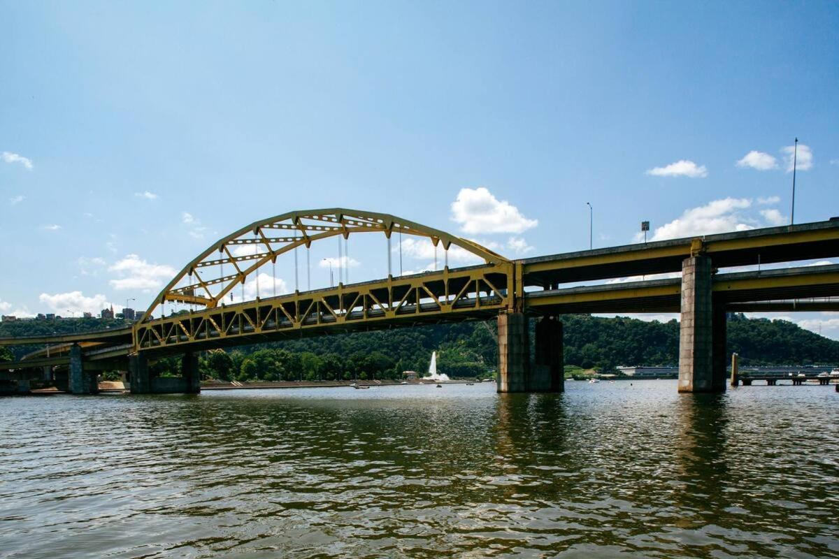 Abode Pittsburgh - Downtown Convention Center Apartment ภายนอก รูปภาพ